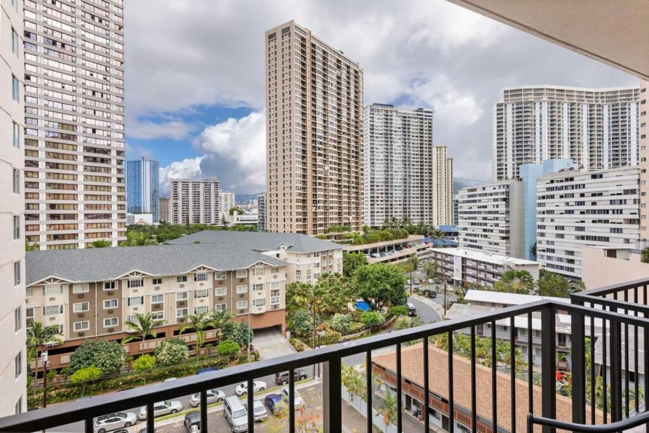 Incredible Location Free Parking In Waikiki Honolulu Exterior foto
