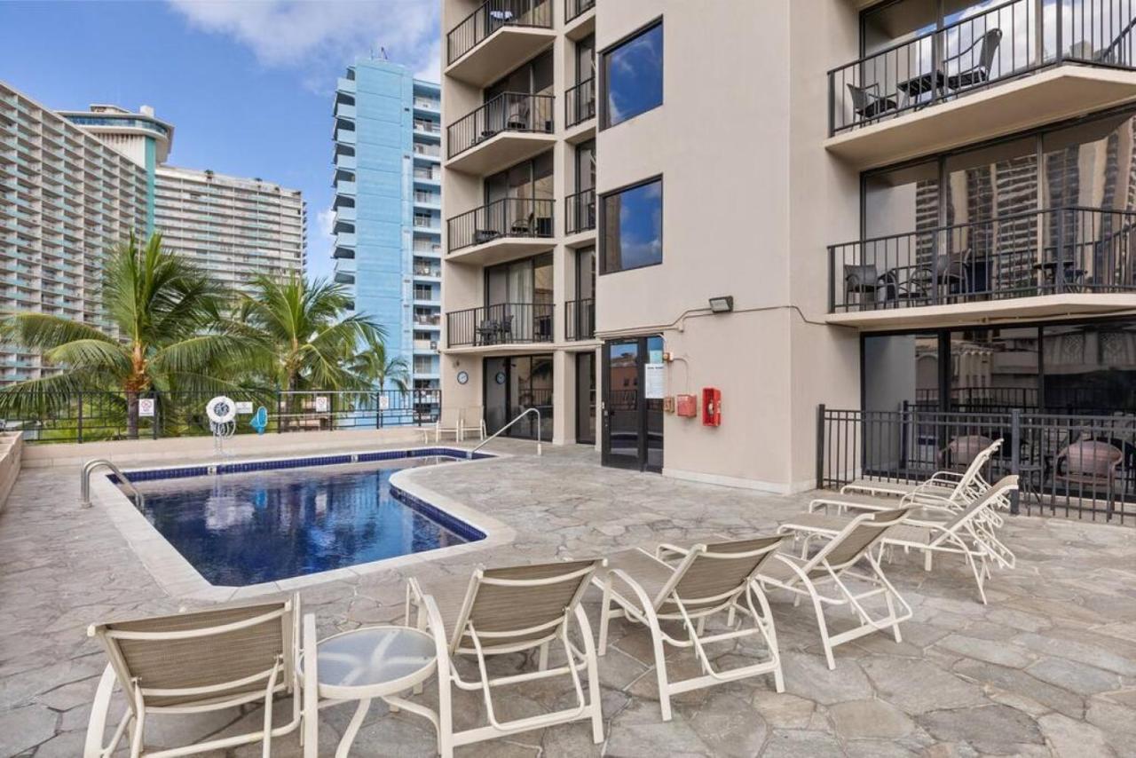 Incredible Location Free Parking In Waikiki Honolulu Exterior foto